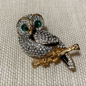Vintage Sparkling Owl Brooch with Green Eyes
